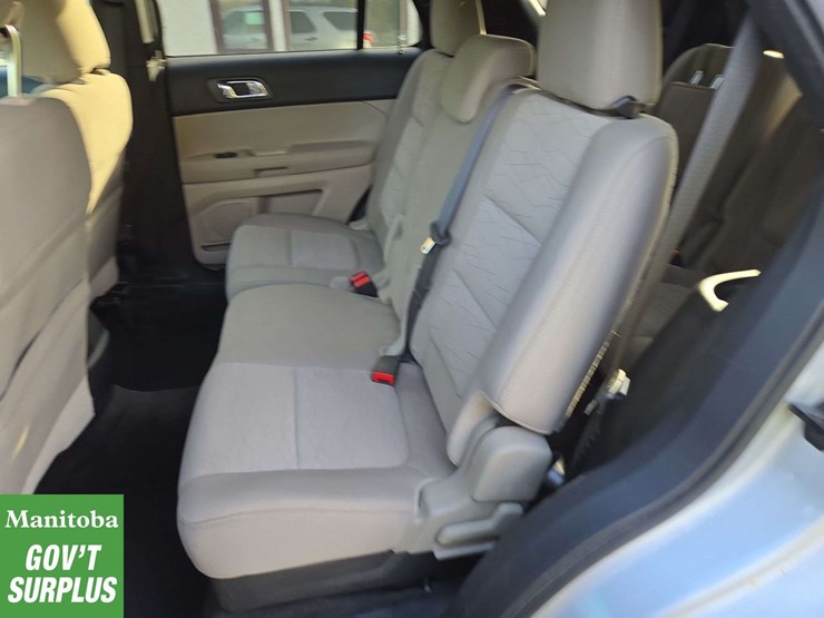 2013-ford-explorer-image-20