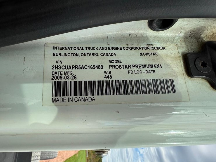 international-prostar-image-67