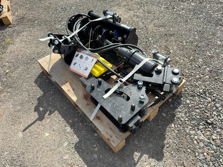 quantity-of-mini-excavator-attachments-image-2
