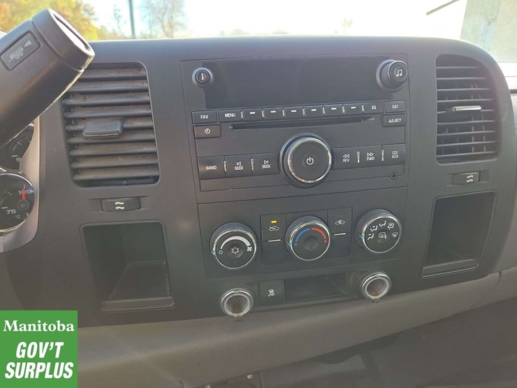 2010-gmc-sierra-2500hd-image-18