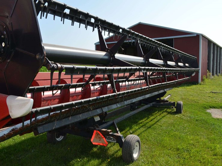 2011-case-ih-3020-image-11