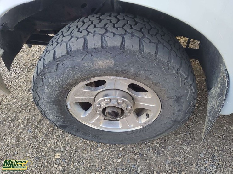 2006-ford-f250-image-32