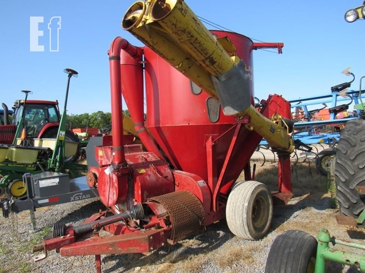 355-new-holland-355-image-1