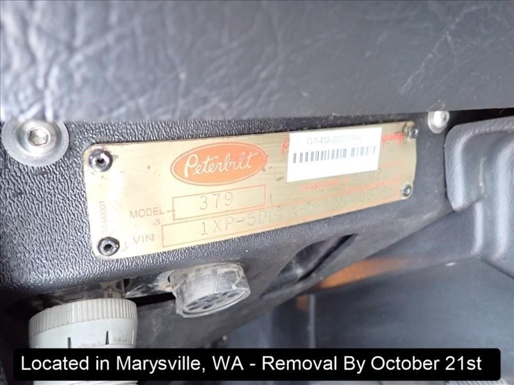 2005-peterbilt-379-image-90
