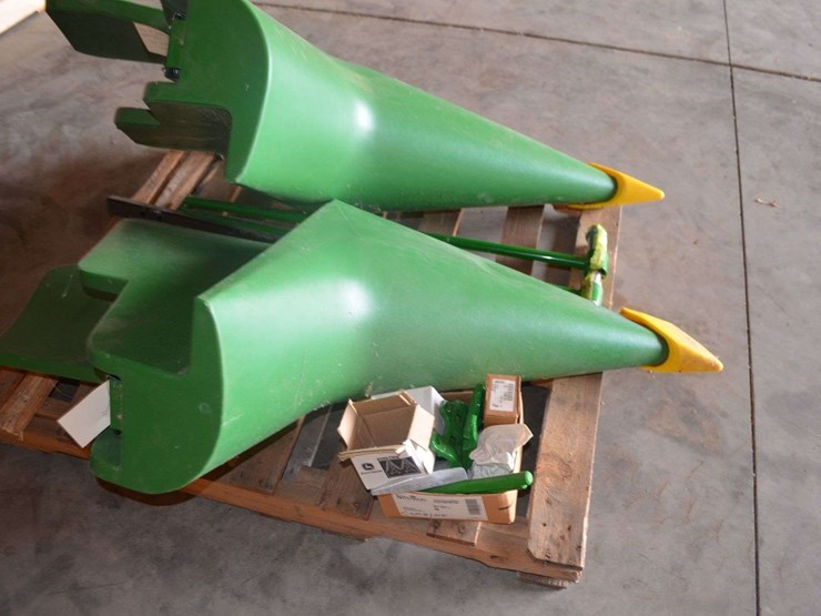 2016-john-deere-630f-image-21