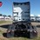 2025-volvo-vnl860-image-9