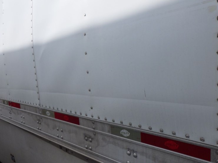 2012-utility-reefer-image-24