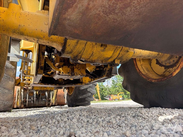 2003-komatsu-wa320-3mc-image-35