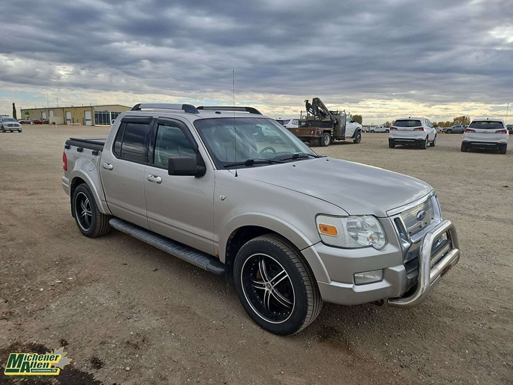 2007-ford-explorer-sport-trac-image-2