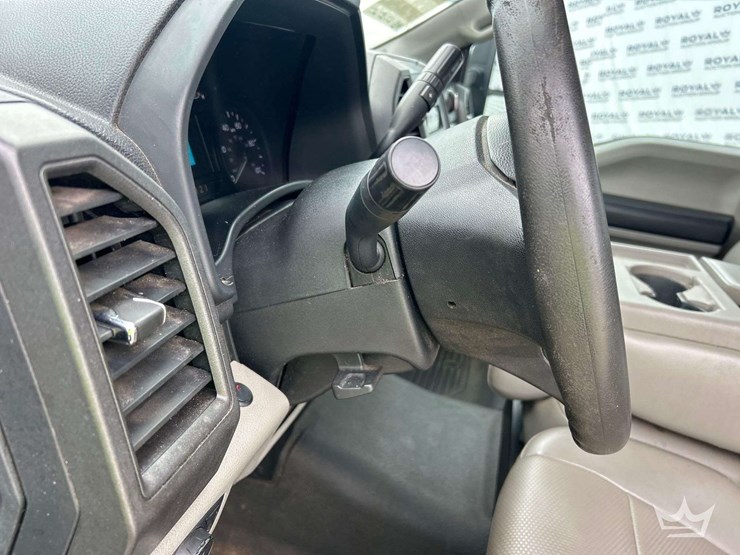 2018-ford-f250-image-13