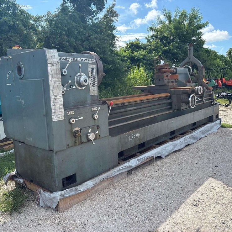 Geminis GE870 Gap Bed Lathe