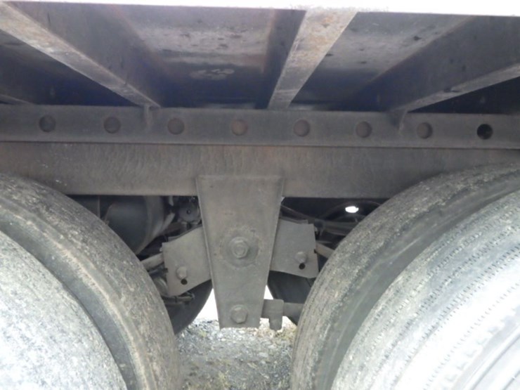 2014-utility-3000r-image-19