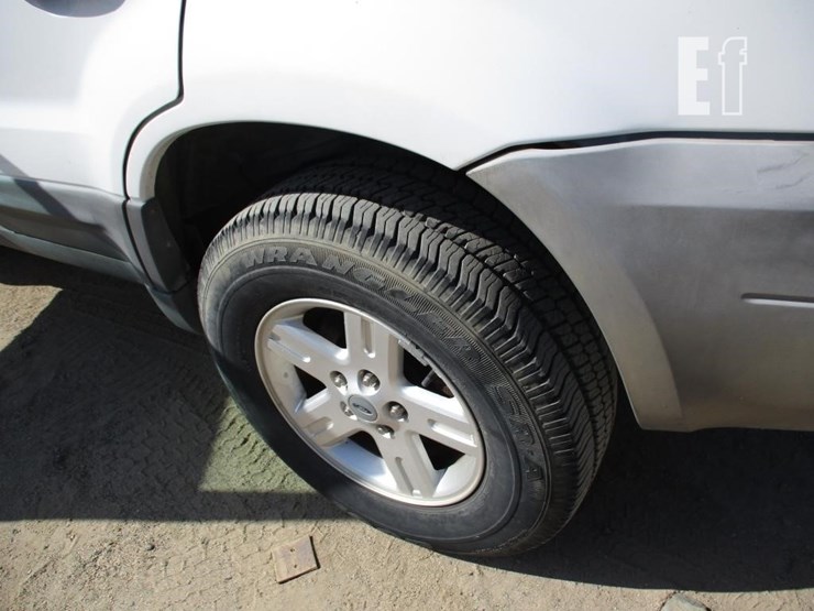 2007-ford-escape-hybrid-image-15