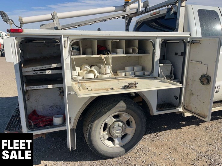 2015-ford-f350-image-27