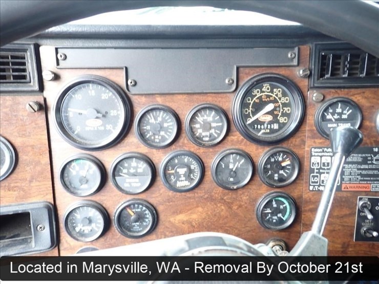 1993-peterbilt-378-image-66