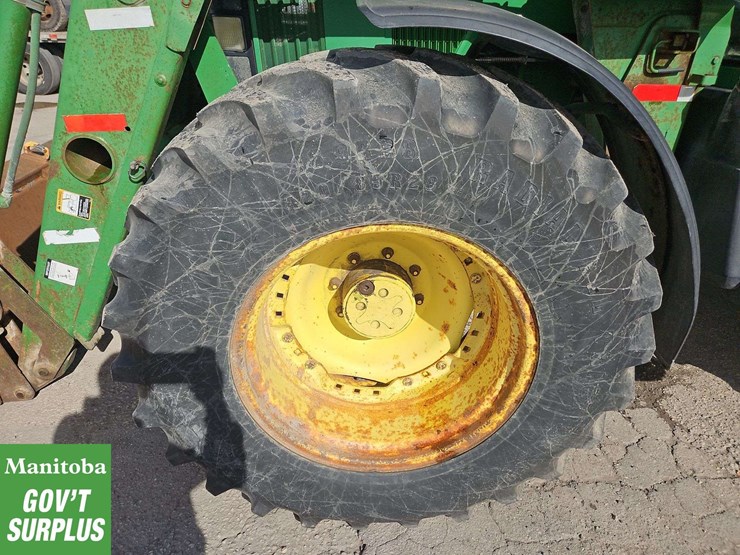 john-deere-740-image-10