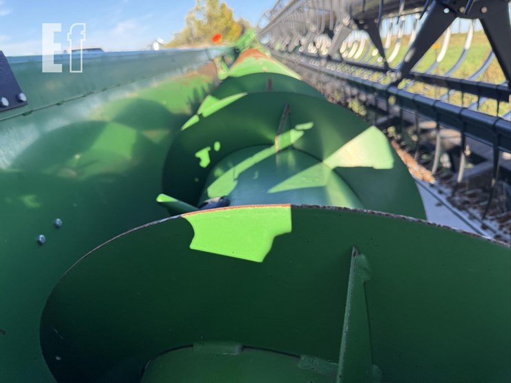 2014-john-deere-635f-image-21