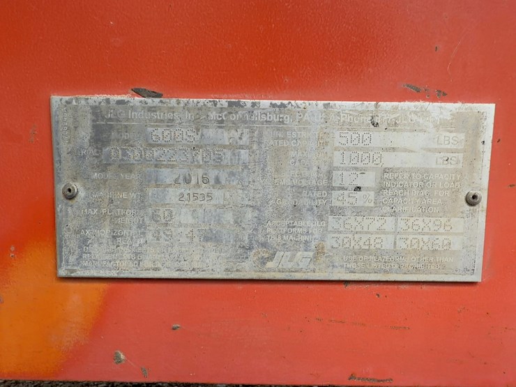 2016-jlg-600s-image-18