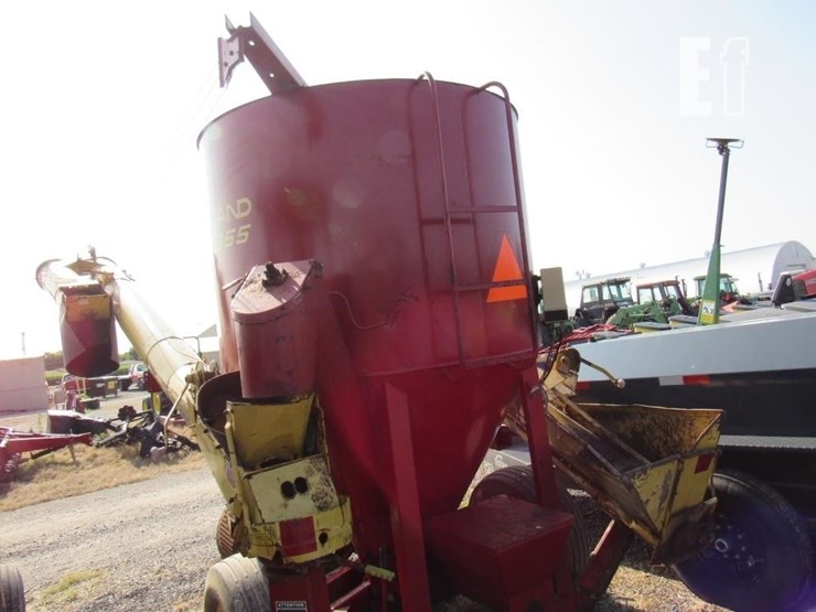 355-new-holland-355-image-14