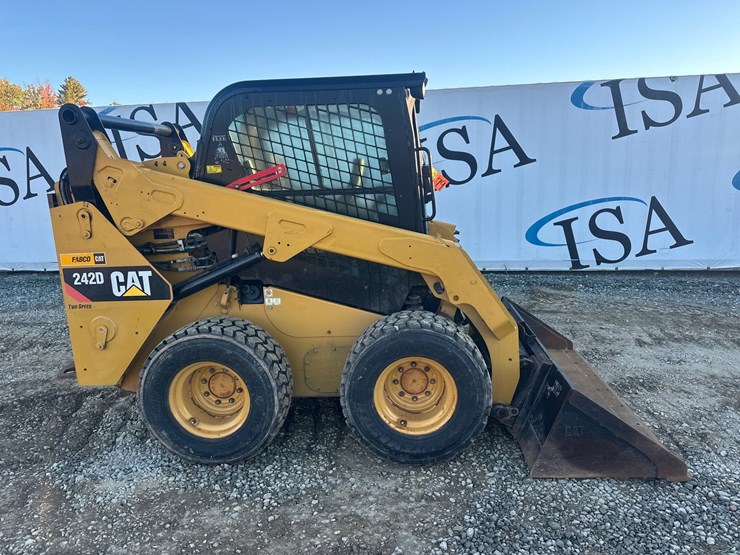 #2879-•-caterpillar-242d-wheeled-skid-steer-image-6