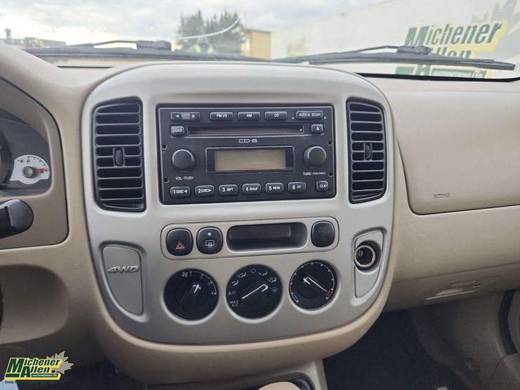 2006-ford-escape-image-10