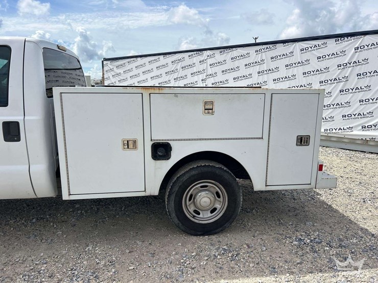 2016-ford-f250-image-23
