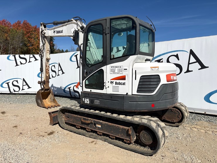 bobcat-e85-image-3