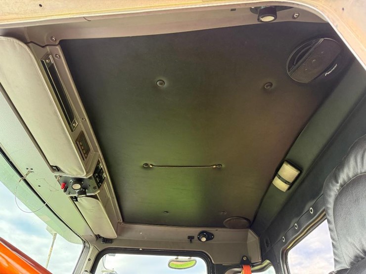 kenworth-t800-image-55
