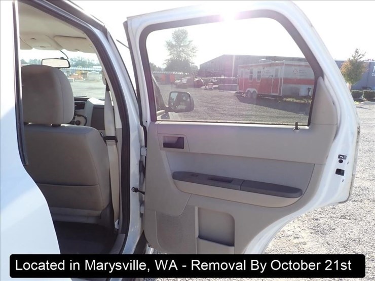 2012-ford-escape-image-26
