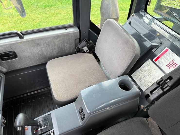 komatsu-hm350-2-image-47