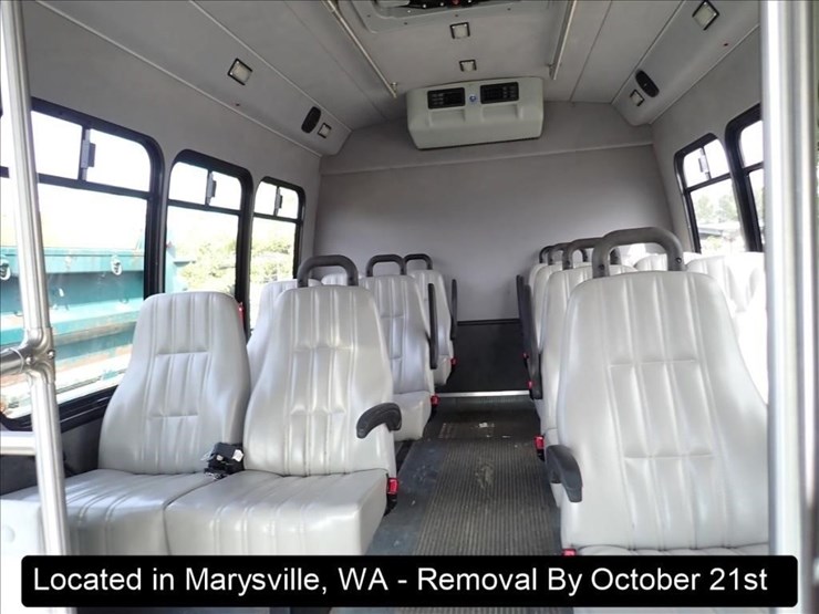 2012-ford-e350-image-2