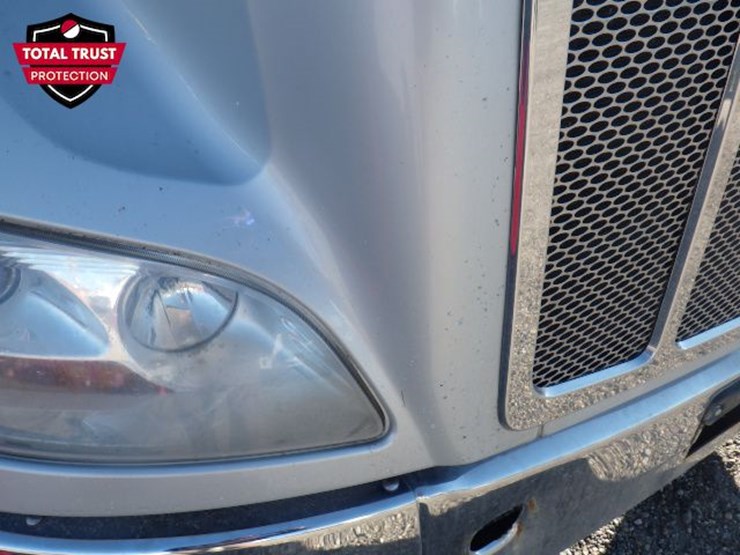 2019-peterbilt-579-image-4