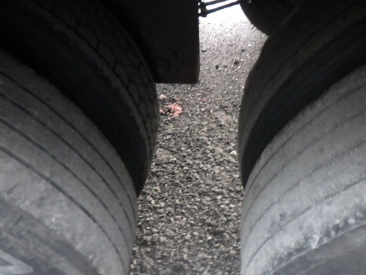 2012-utility-3000r-image-9