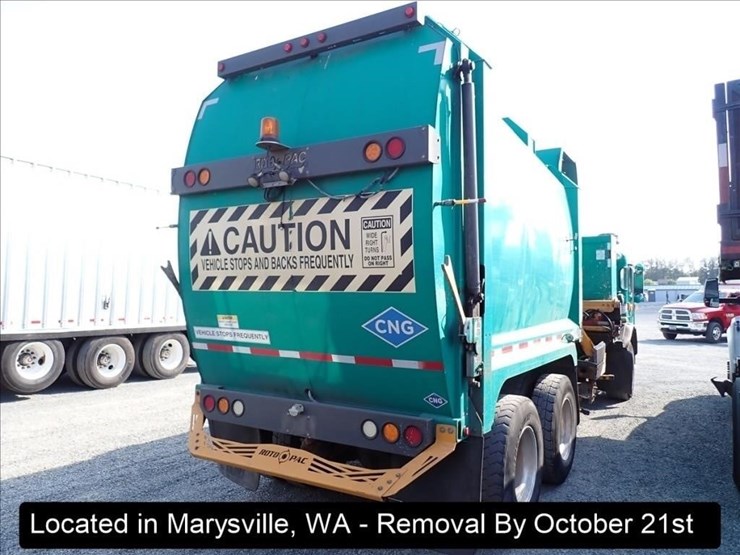 2018-peterbilt-520-image-17