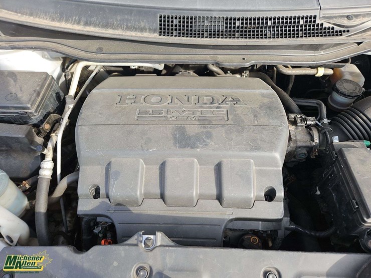 2013-honda-odyssey-image-30