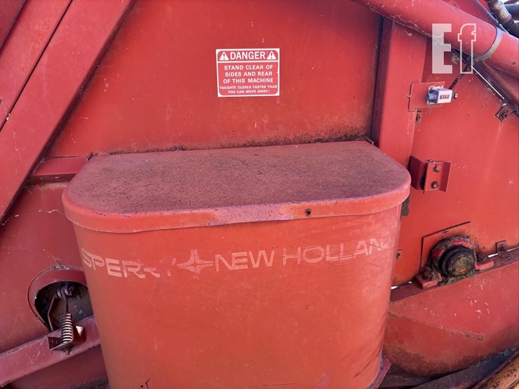new-holland-850-image-8