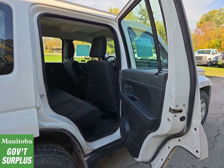 2009-jeep-liberty-image-26