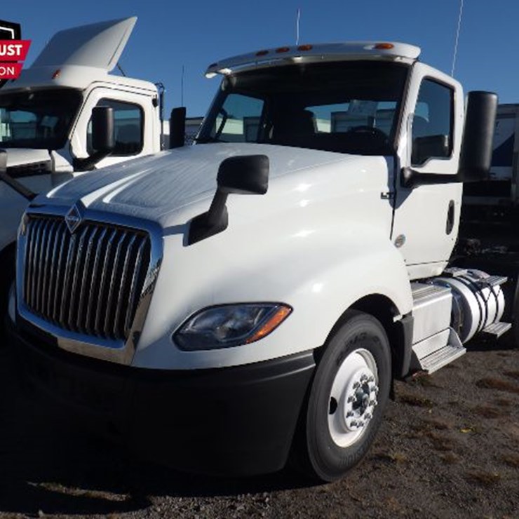 2019 INTERNATIONAL LT