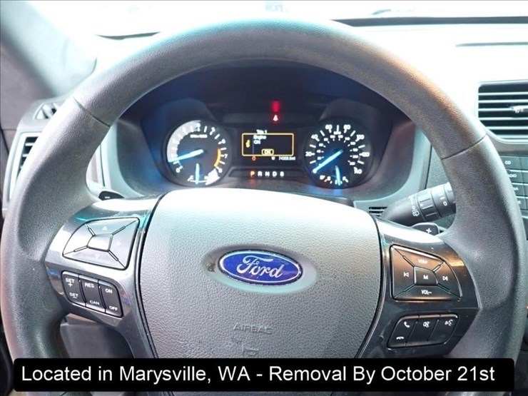 2016-ford-explorer-image-7