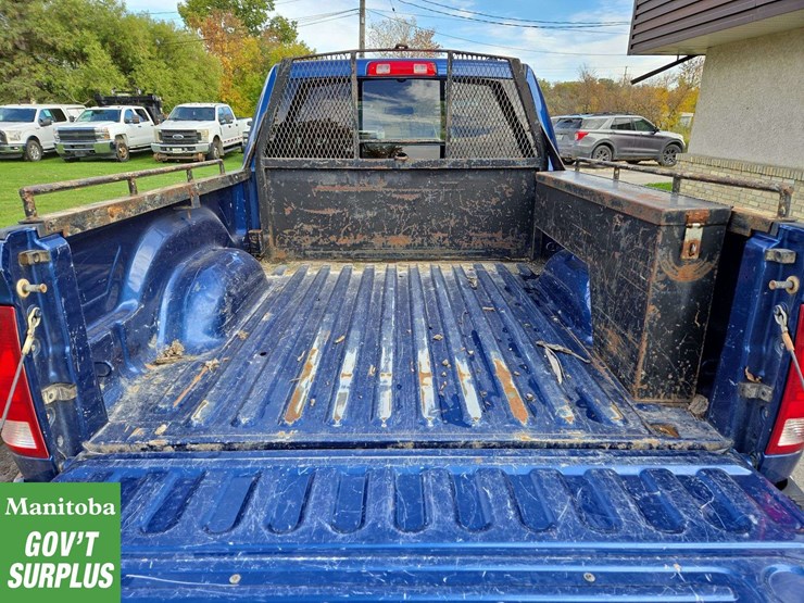2010-dodge-ram-1500-image-24