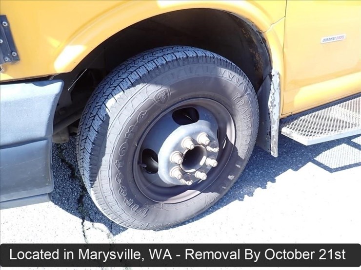 2009-chevrolet-3500-image-23