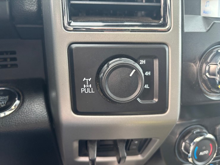 2020-ford-f350-image-75