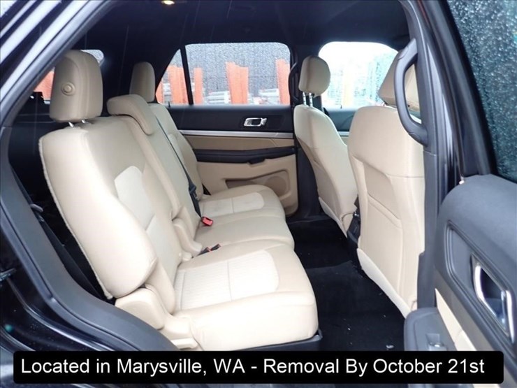 2016-ford-explorer-image-23