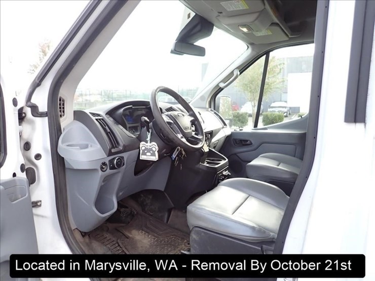 2016-ford-transit-image-16