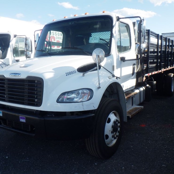 2020 FREIGHTLINER M2 106