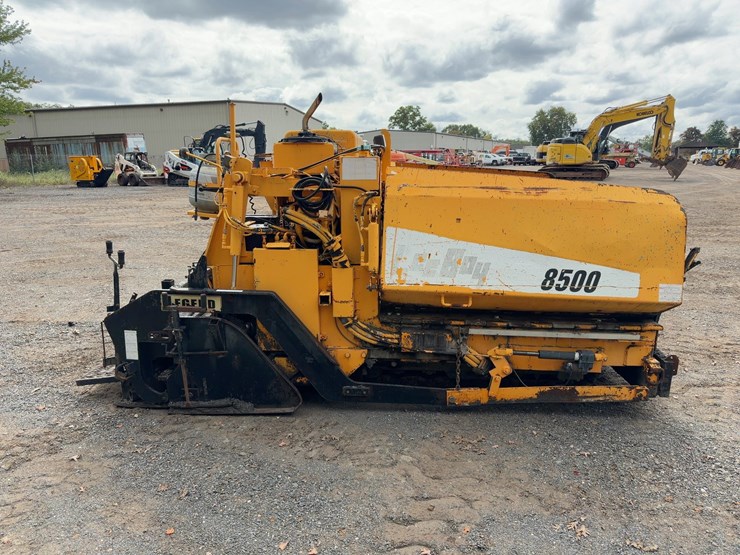 2004-leeboy-l8500t-image-6