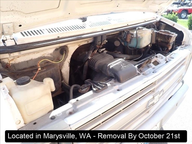 1989-chevrolet-30-image-22