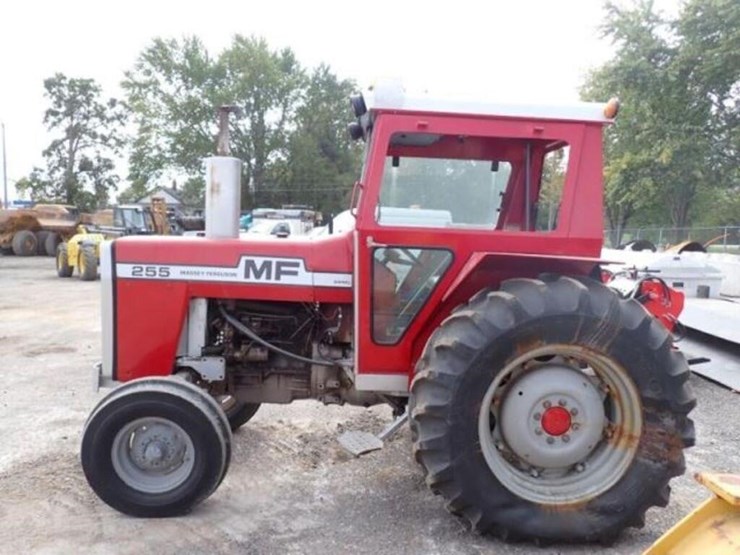 massey-ferguson-255-image-7