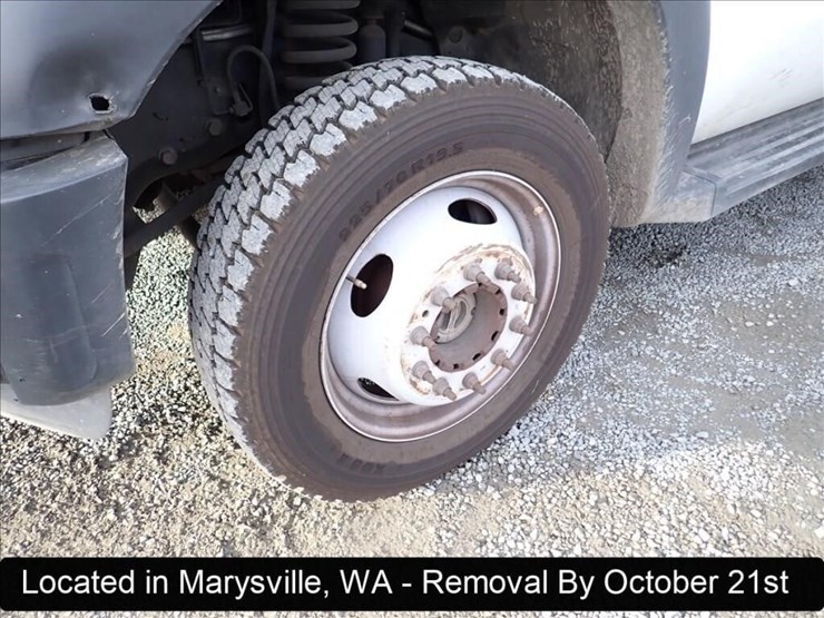 2013-ford-f550-image-4