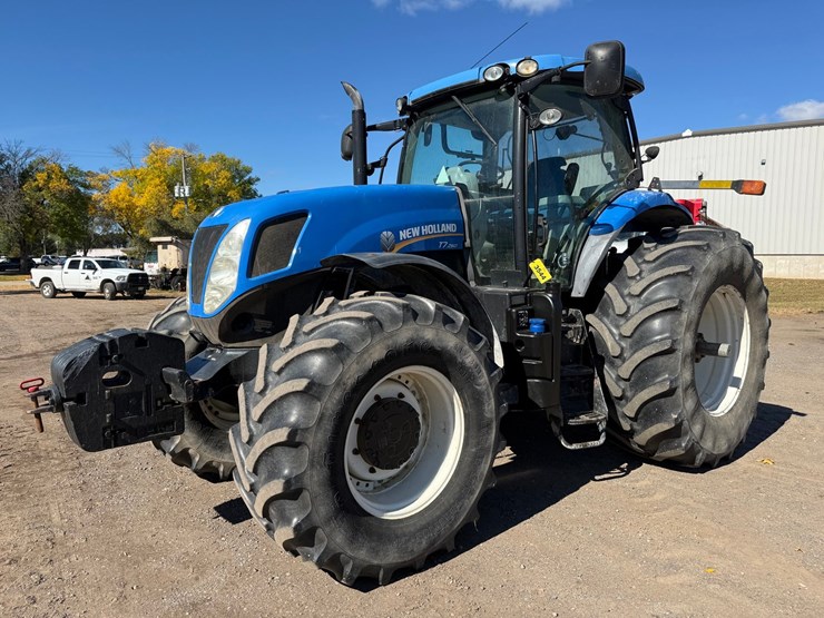 new-holland-t7.260-image-1